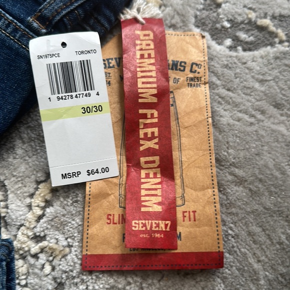 Seven Jeans 30x30 - Picture 2 of 2